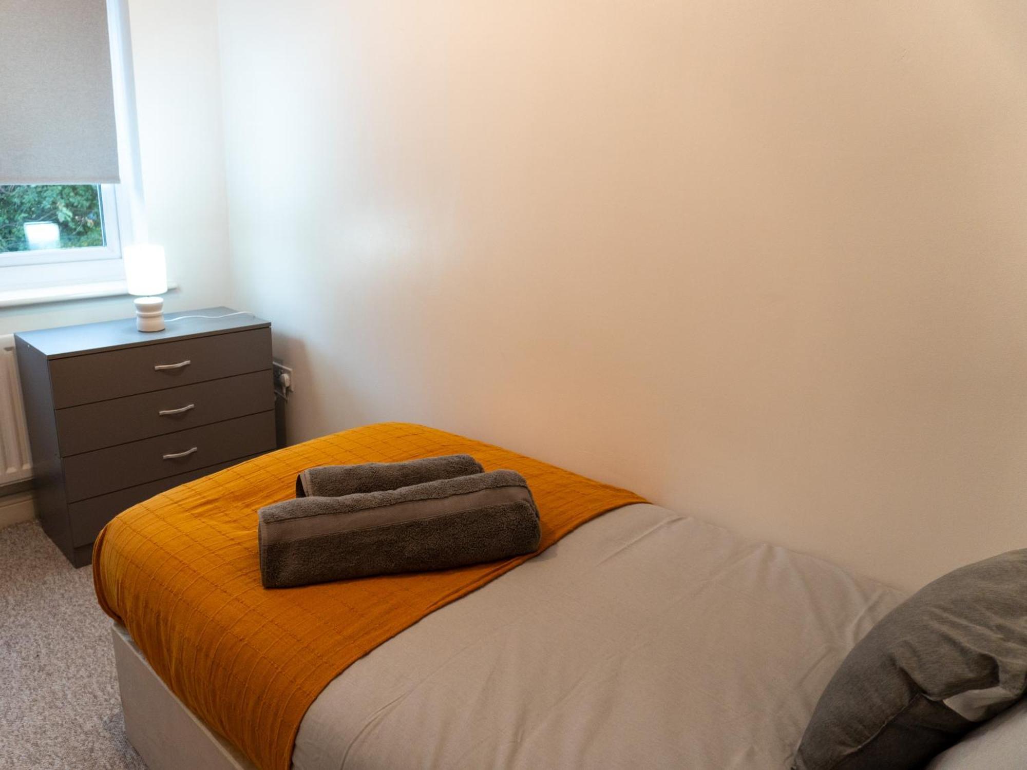 Bakewell House Apartment